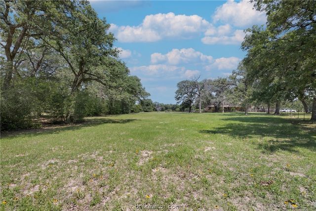 3248 County Road 324, Caldwell, TX 77836