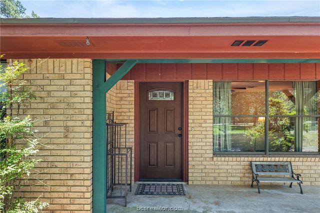 3248 County Road 324, Caldwell, TX 77836