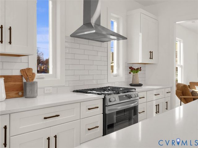 2224 Perry St, Richmond, VA 23225