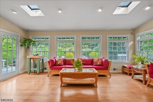28 Underwood Road, Montville Twp., NJ 07045