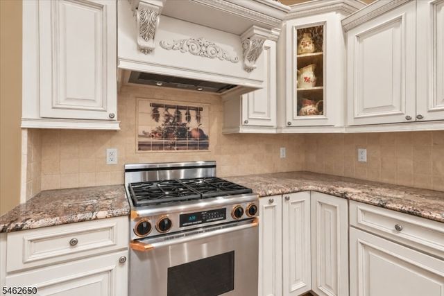 28 Underwood Road, Montville Twp., NJ 07045