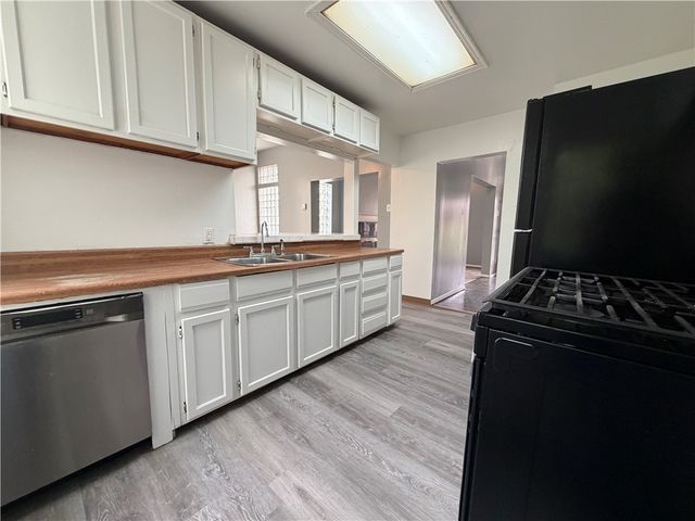 767 Anaheim St, Hill District, PA 15219