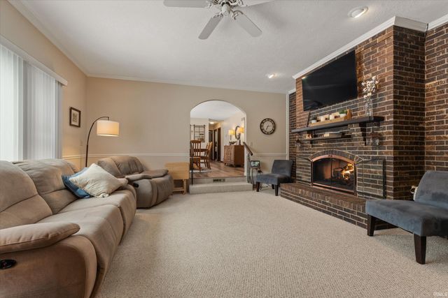 52290 Leland Avenue, South Bend, IN 46637