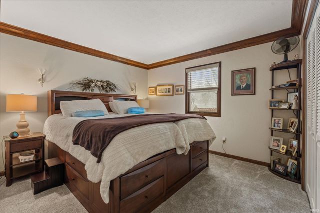 52290 Leland Avenue, South Bend, IN 46637