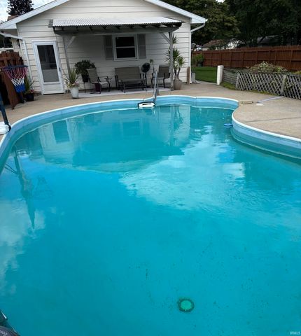 52290 Leland Avenue, South Bend, IN 46637