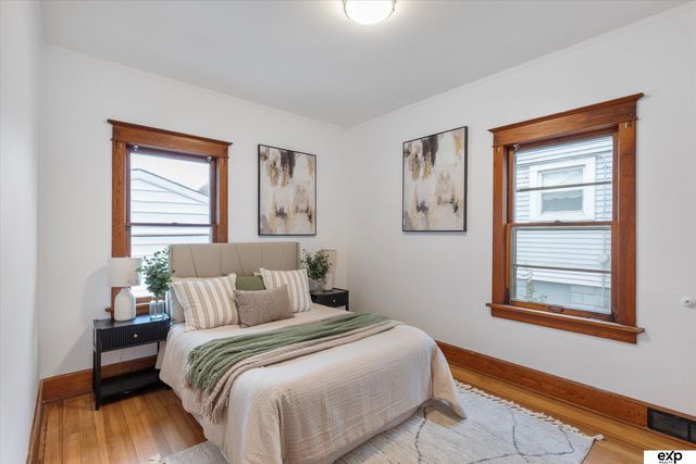 5122 S 37th Street, Omaha, NE 68107