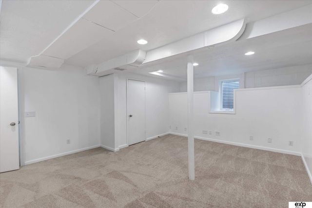 5122 S 37th Street, Omaha, NE 68107