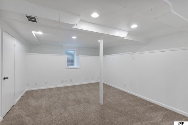 5122 S 37th Street, Omaha, NE 68107