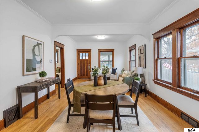 5122 S 37th Street, Omaha, NE 68107