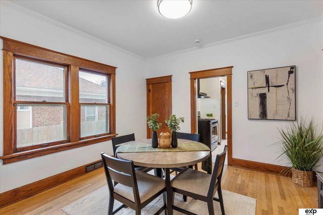 5122 S 37th Street, Omaha, NE 68107