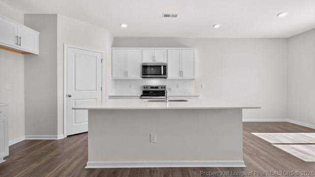 289 Maddox Drive, Aberdeen, NC 28315