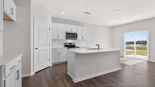 289 Maddox Drive, Aberdeen, NC 28315