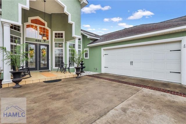 655 Littlefield Street, Jesup, GA 31545