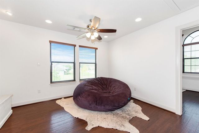 14074 Overstreet Drive, Willis, TX 77318