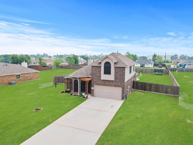 14074 Overstreet Drive, Willis, TX 77318