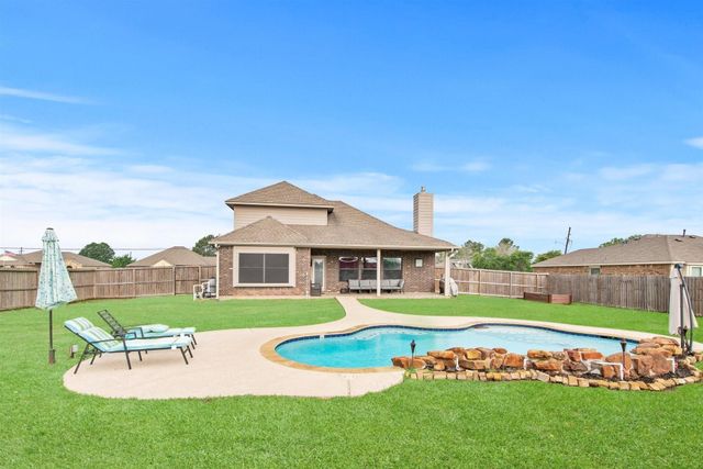 14074 Overstreet Drive, Willis, TX 77318