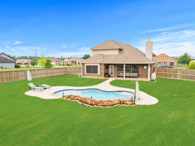 14074 Overstreet Drive, Willis, TX 77318