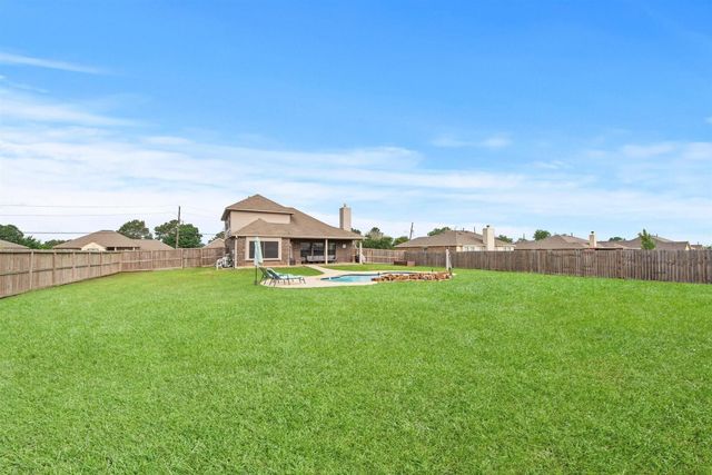 14074 Overstreet Drive, Willis, TX 77318