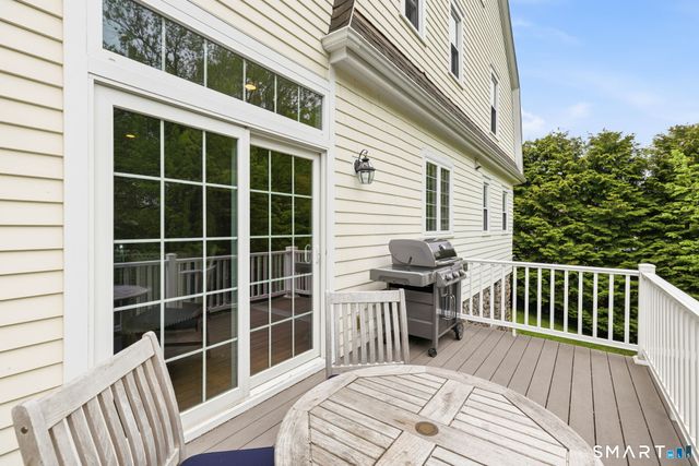 1376 Hope Street, Stamford, CT 06907