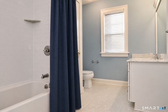 1376 Hope Street, Stamford, CT 06907