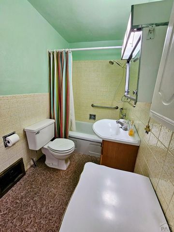 1003 E 14th St, Pueblo, CO 81001