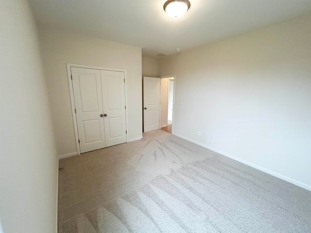 200 GREEN WILLOW DR, Oakland, TN 38060