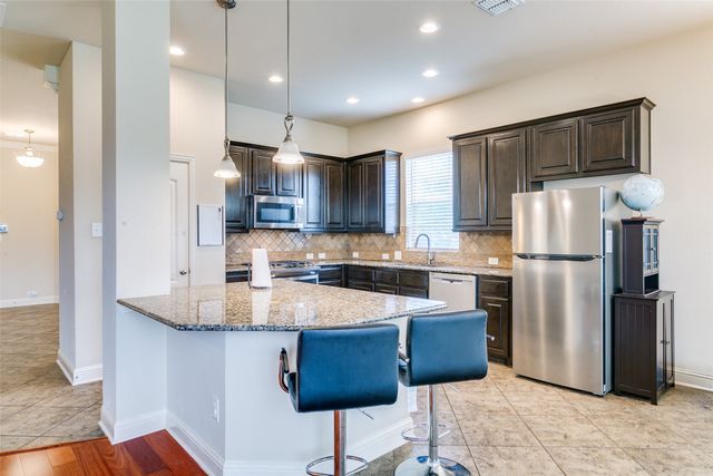 3116 Hereford Drive, Lewisville, TX 75056