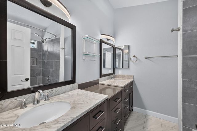 4338 E DOUGLAS Avenue, Gilbert, AZ 85234