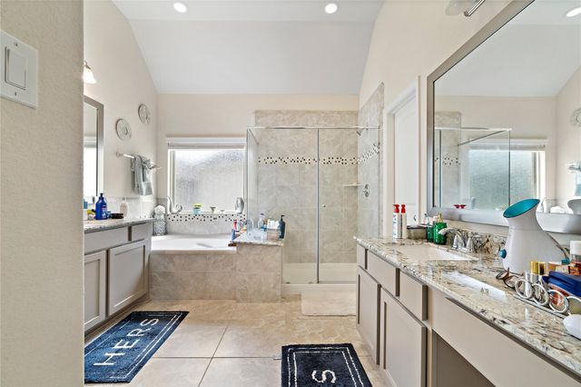 2009 Royal Landing Drive, Houston, TX 77045