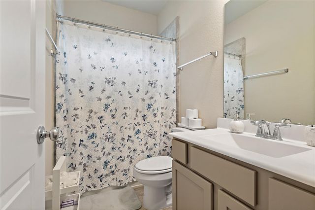 2009 Royal Landing Drive, Houston, TX 77045