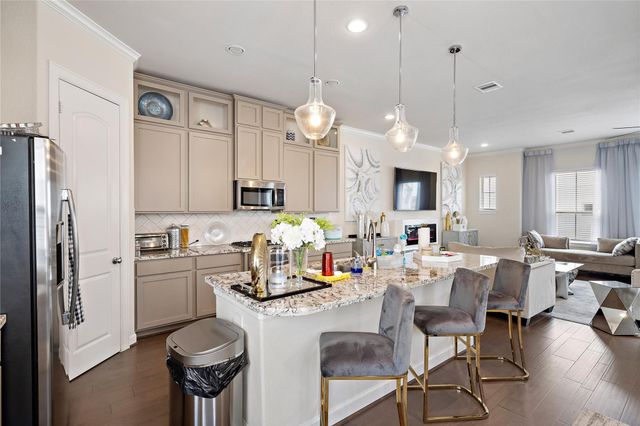 2009 Royal Landing Drive, Houston, TX 77045