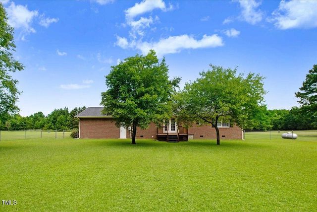1860 Little Devine Road, Selma, NC 27576