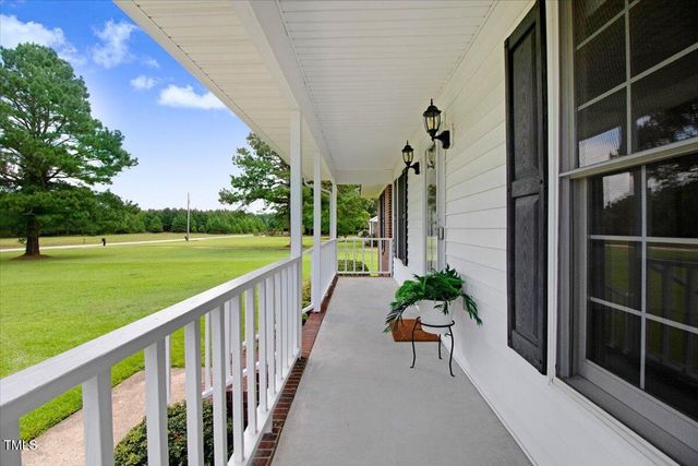 1860 Little Devine Road, Selma, NC 27576
