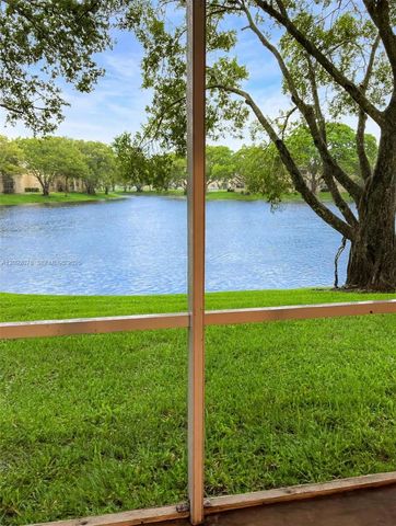 631 Cypress Lake Boulevard J17, Deerfield Beach, FL 33064