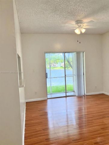 631 Cypress Lake Boulevard J17, Deerfield Beach, FL 33064