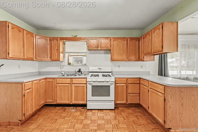 1107 Corydon Drive, Genesee Charter Township, MI 48458