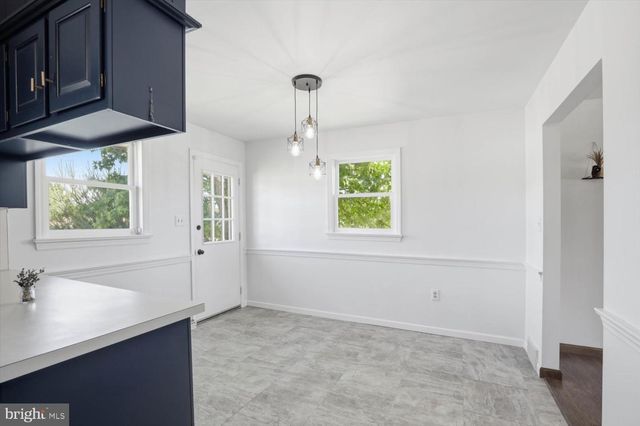 715 CENTER AVE, Ephrata, PA 17522