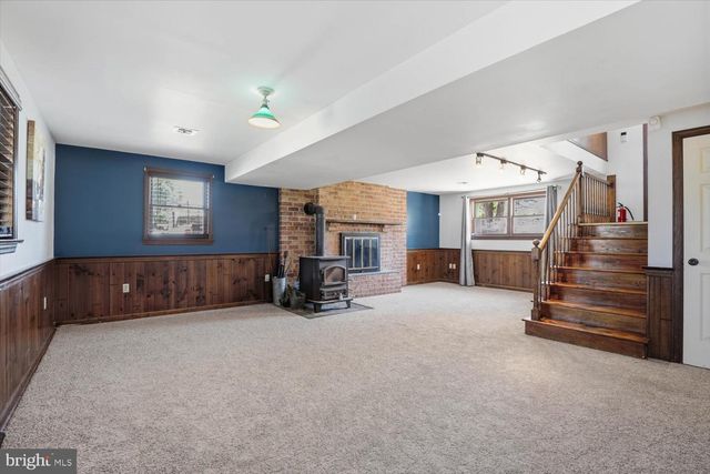 715 CENTER AVE, Ephrata, PA 17522