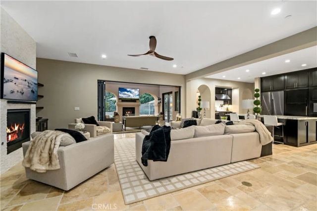 43831 Mountain Run Circle, Temecula, CA 92590