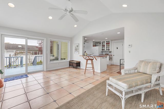22 Morgan Park, Clinton, CT 06413