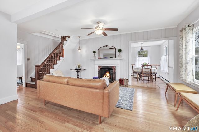 22 Morgan Park, Clinton, CT 06413