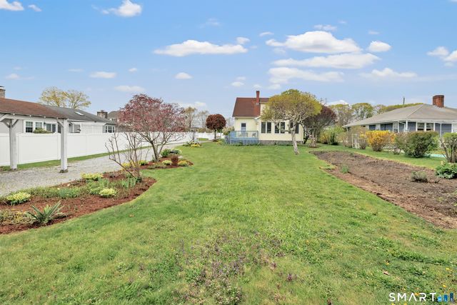 22 Morgan Park, Clinton, CT 06413