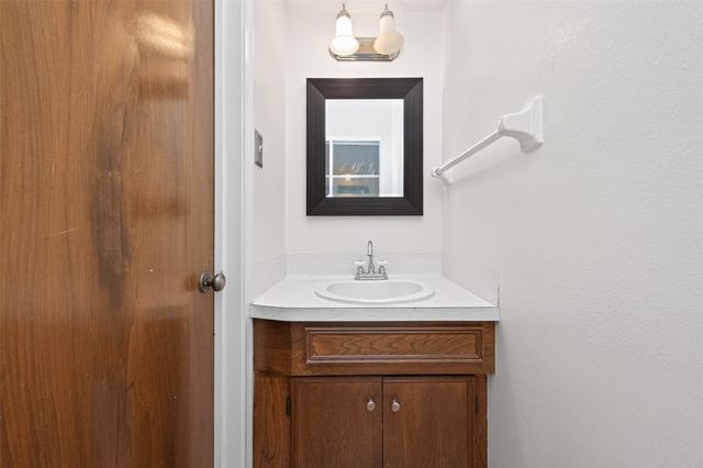 1010 Rhine Lane, Houston, TX 77090