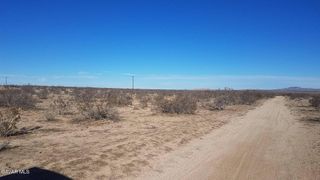 18800 E Avenue E-12, Lancaster, CA 93535