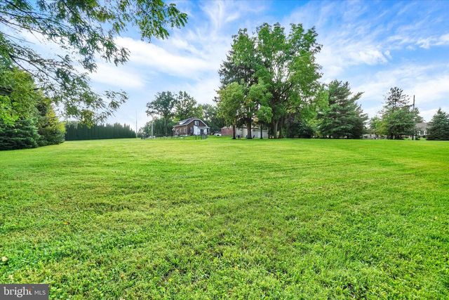 5110 N GEORGE STREET EXT, Manchester, PA 17345