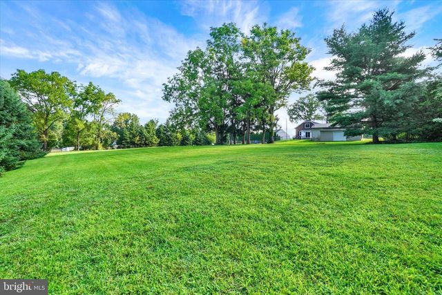 5110 N GEORGE STREET EXT, Manchester, PA 17345