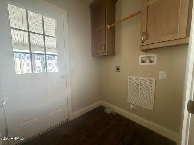 2501 W Wickenburg Way 345, Wickenburg, AZ 85390