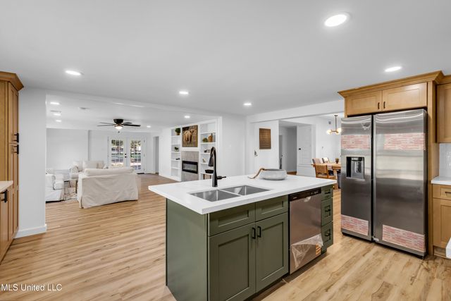 11554 Cedar Lake Road, Biloxi, MS 39532