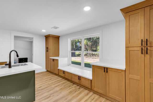 11554 Cedar Lake Road, Biloxi, MS 39532