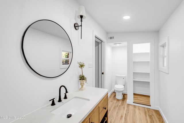 11554 Cedar Lake Road, Biloxi, MS 39532